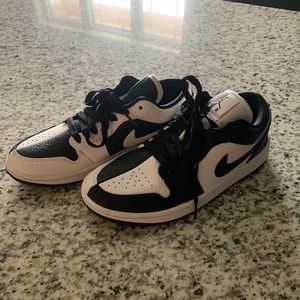 2022 Wmns Air Jordan 1 low SE ‘Homage’